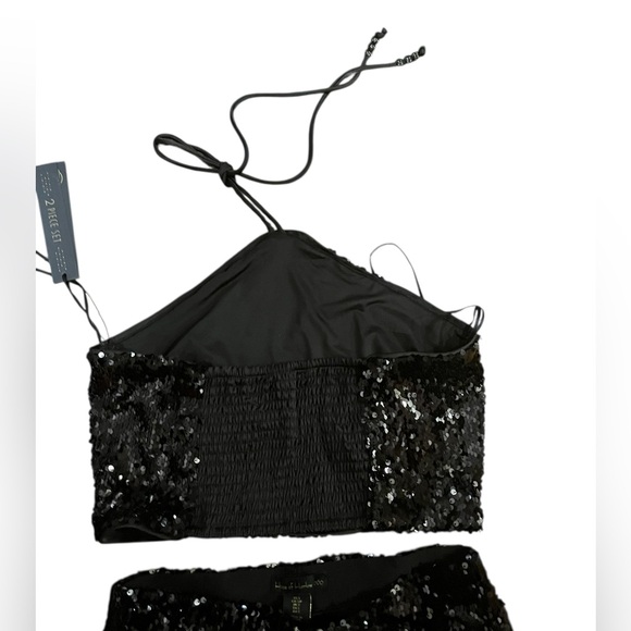 House of Harlow 1960 2 pc Sequined Halter top and matching pants - Picture 4 of 16
